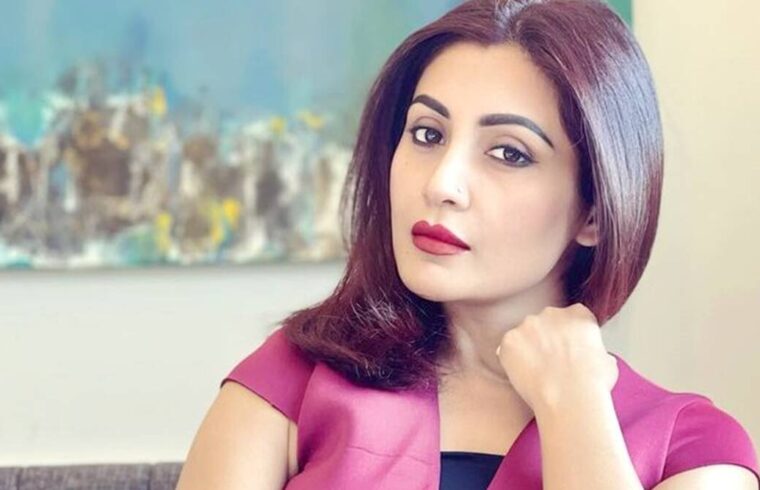 जाने कैसे एक्ट्रेस रिमी सेन हुई धोखाधड़ी का शिकार, पुलिस में दर्ज करवाई एफआईआर