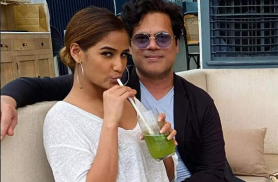 Lock Upp में रहकर एक्ट्रेस पूनम पांडे ने बयान किया अपना दर्द, कहा- 'कुत्तों की तरह मरता था पति..'