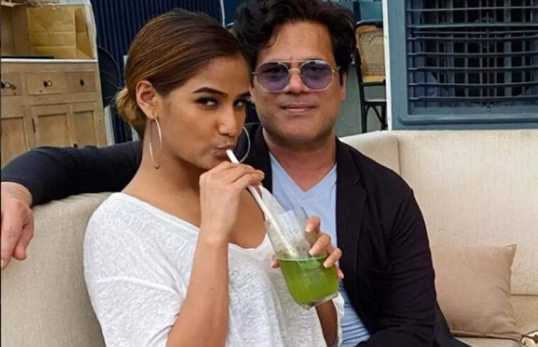 Lock Upp में रहकर एक्ट्रेस पूनम पांडे ने बयान किया अपना दर्द, कहा- 'कुत्तों की तरह मरता था पति..'