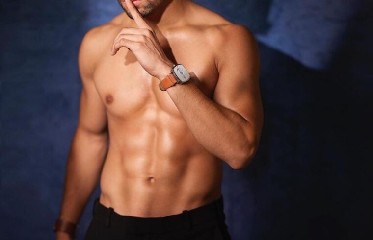 Siddharth Nigam's chiseled physique latest pictures are proof that he is Bollywood's most attractive personality