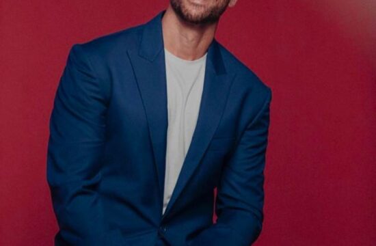 Will Hrithik Roshan impress fans with his special slow motion walk in Fighter?